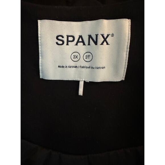 SPANX Black Ponte Lady Cropped Modern Structured Button-Front Jacket Size 3X/3T - Picture 7 of 11